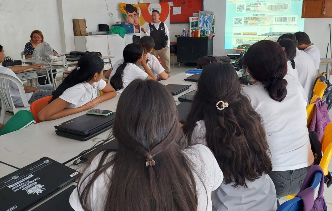 Jóvenes de grado once del municipio de Arauca se sensibilizan en Cultura Tributaria