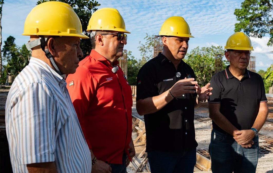 Gobernador Renson Martínez inspeccionó avance de las obras de la UIS en Saravena y destaca inversión superior a $20 mil millones